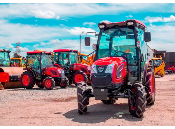 Tractor Kioti DK 5020C-EU, cabina cu AC,transmisie manuala de vanzare